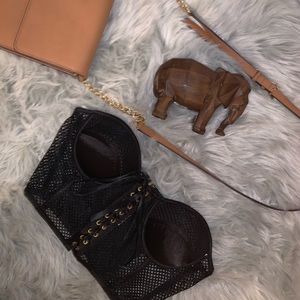 Corset like cropped blouse